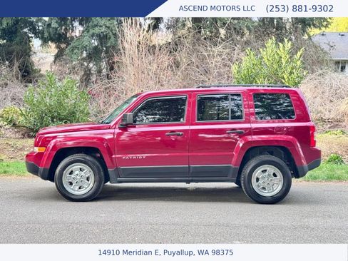 Used 2012 Jeep Patriot Sport image 2