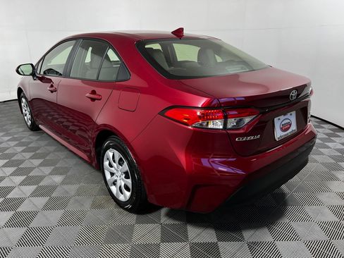 Used 2026 Toyota Corolla LE FWD image 7
