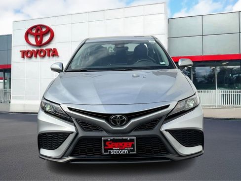 Certified 2023 Toyota Camry SE image 7