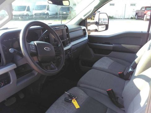 Used 2026 Ford F350 XLT AWD/4WD image 9