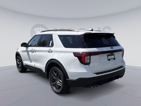 New 2026 Ford Explorer ST w/ Sun And Sound Package AWD/4WD image 4