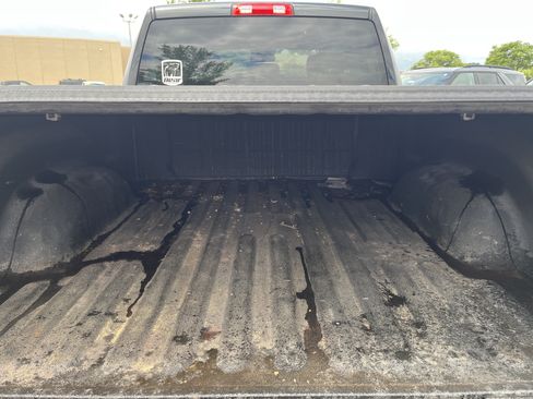 Used 2015 RAM 1500 Express AWD/4WD image 12