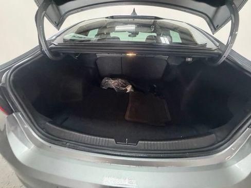 Used 2024 Chevrolet Malibu LT FWD image 10