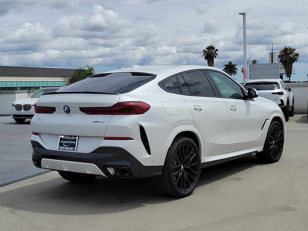 New 2026 BMW X6 xDrive40i w/ Premium Package AWD/4WD image 3