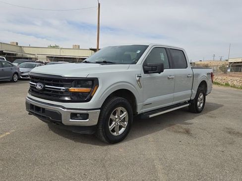 Used 2024 Ford F150 XLT w/ Mobile Office Package image 6