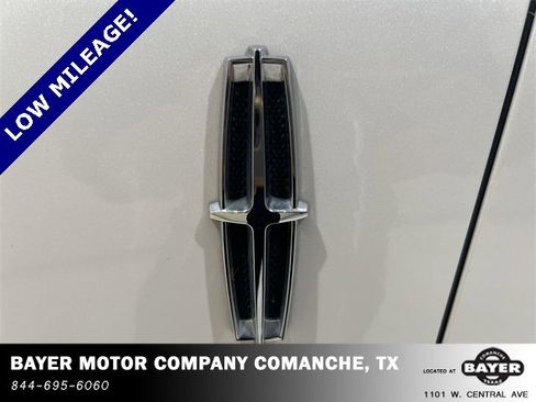 Used 2015 Lincoln MKS w/ Equipment Group 101A image 28