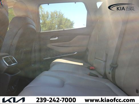 Used 2020 Hyundai Santa Fe Limited FWD image 17