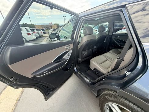 Used 2017 Hyundai Santa Fe FWD w/ SE Ultimate Tech Package 03 image 22