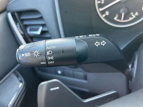 Certified 2023 Nissan Rogue SL FWD image 30