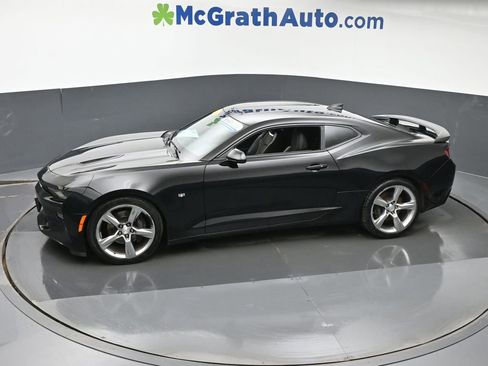 Used 2018 Chevrolet Camaro SS image 19