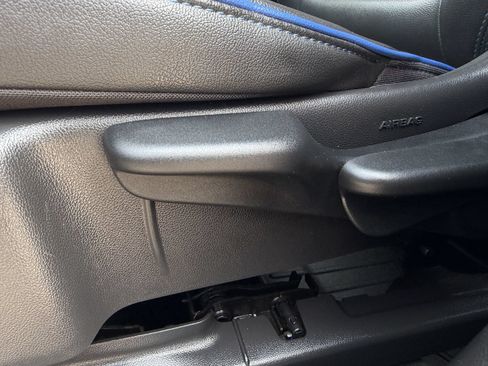 Used 2025 Buick Encore GX Sport Touring FWD image 24