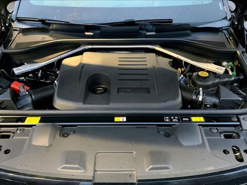 Used 2024 Land Rover Range Rover SE image 29