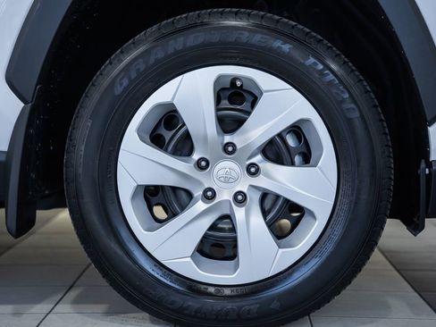 Used 2024 Toyota RAV4 LE image 13