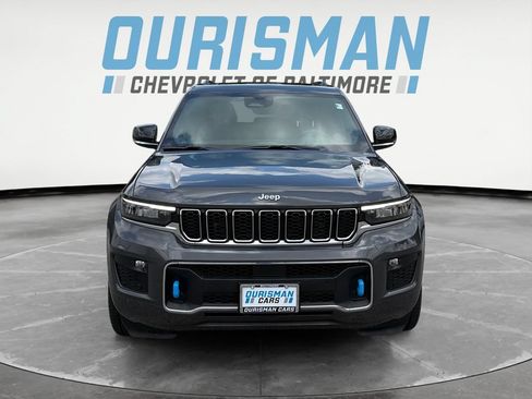 Used 2023 Jeep Grand Cherokee Overland AWD/4WD image 8