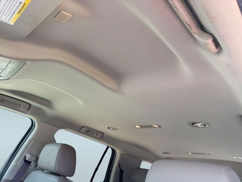 Certified 2019 Chevrolet Tahoe LT w/ Luxury Package AWD/4WD image 15