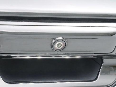 Used 2023 RAM 1500 Limited AWD/4WD image 10