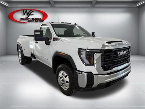 New 2026 GMC Sierra 3500 Pro AWD/4WD image 3