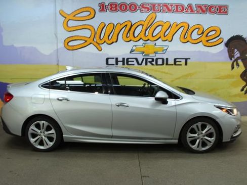 Used 2016 Chevrolet Cruze Premier w/ Premier True North Edition FWD image 1