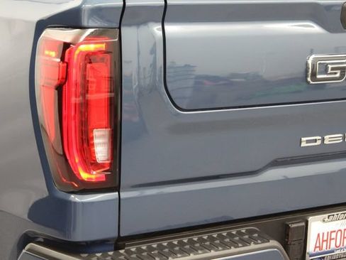 Used 2025 GMC Sierra 1500 Denali Ultimate AWD/4WD image 7