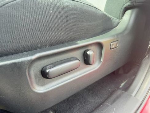 Used 2022 Toyota Tacoma TRD Sport w/ Technology Package RWD image 15