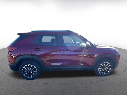Used 2025 Chevrolet TrailBlazer LT image 15
