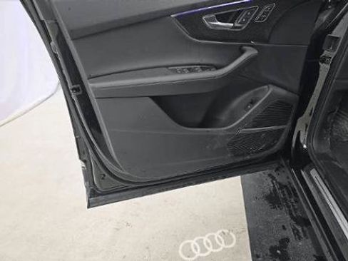 Used 2023 Audi Q7 2.0T Premium Plus w/ Premium Plus Package AWD/4WD image 19