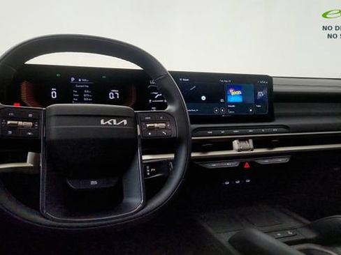 Used 2027 Kia Telluride EX w/ Towing Package FWD image 68