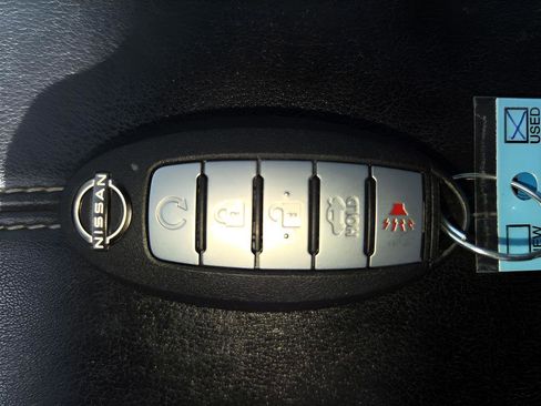 Used 2025 Nissan Altima 2.5 SV FWD image 20
