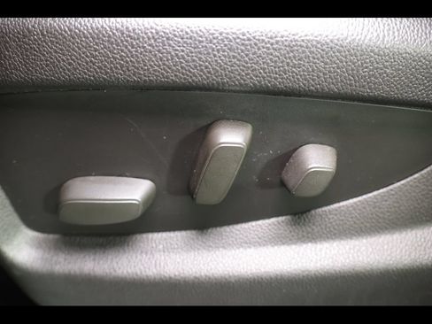 Used 2015 Chevrolet Tahoe LT AWD/4WD image 15