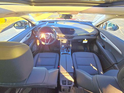 New 2026 Buick Envision Avenir image 15