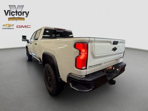 Used 2026 Chevrolet Silverado 2500 ZR2 AWD/4WD image 3