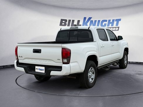 Used 2021 Toyota Tacoma SR image 5