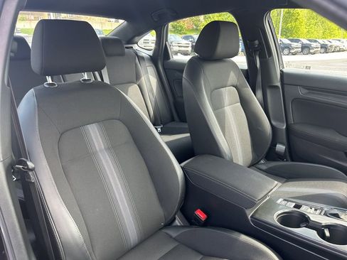 Used 2025 Honda Civic Sport image 41