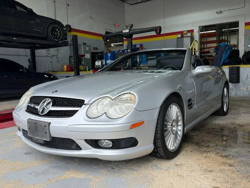 Used 2004 Mercedes-Benz SL 55 AMG image 3