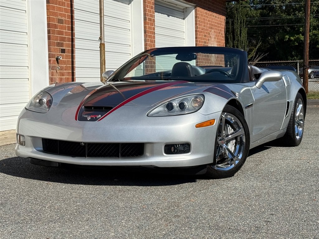Used 2011 Chevrolet Corvette Grand Sport w/ Preferred Equipment Group RWD image 11