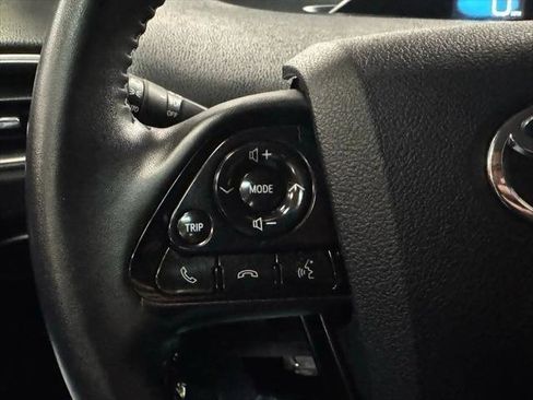 Used 2020 Toyota Prius Prime Limited image 17