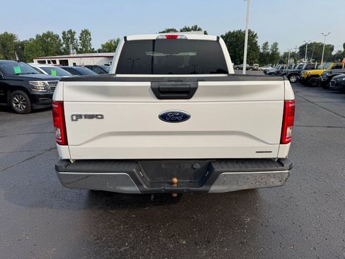 Used 2016 Ford F150 XLT AWD/4WD image 4