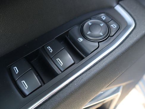 Used 2024 Chevrolet Silverado 1500 RST AWD/4WD image 14