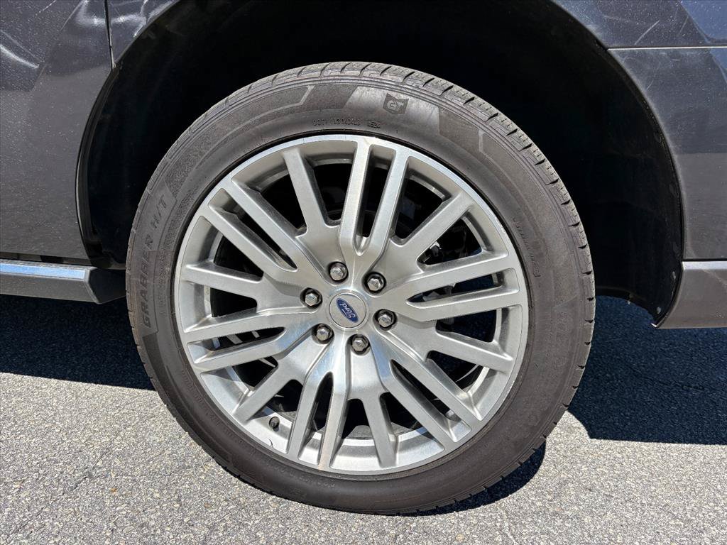 Used 2023 Ford Expedition Max Limited AWD/4WD image 9