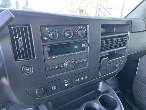 New 2025 GMC Savana 2500 Extended w/ Driver Convenience Package image 12