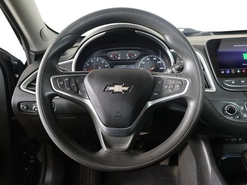 Used 2022 Chevrolet Malibu LT image 30