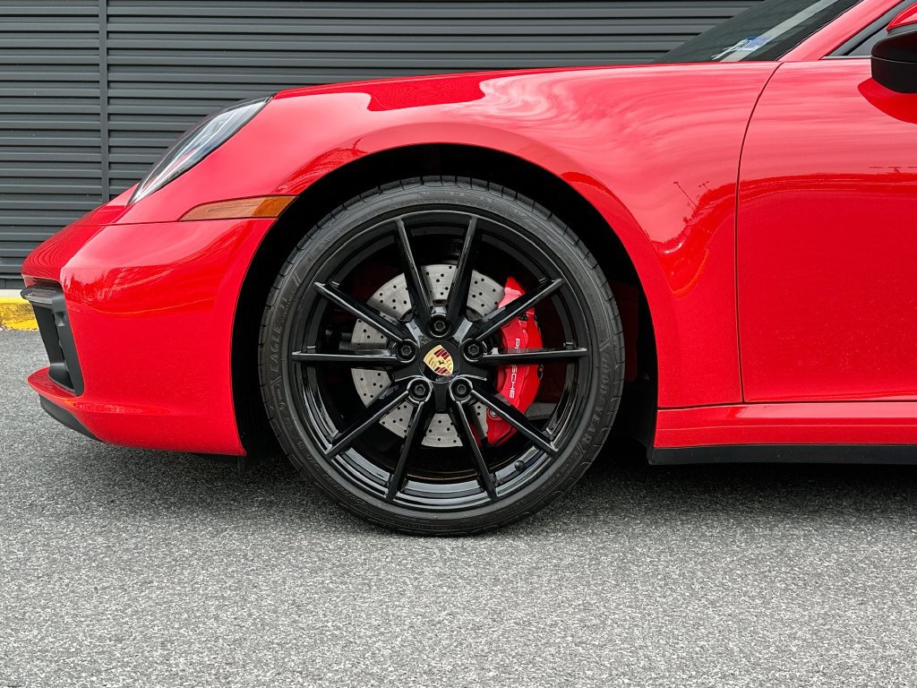 Certified 2020 Porsche 911 Carrera 4S AWD/4WD image 32