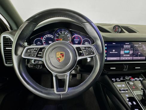 Used 2023 Porsche Cayenne Platinum Edition w/ Assistance Package AWD/4WD image 10