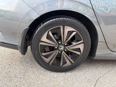 Used 2018 Honda Civic EX image 29