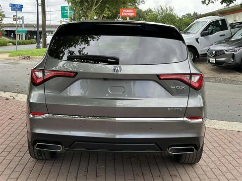 Certified 2023 Acura MDX SH-AWD w/ Technology Package image 4