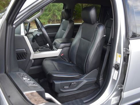 Used 2018 Ford F250 Lariat image 20