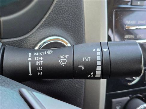 Used 2015 Nissan Altima 2.5 SV w/ Convenience Package image 13