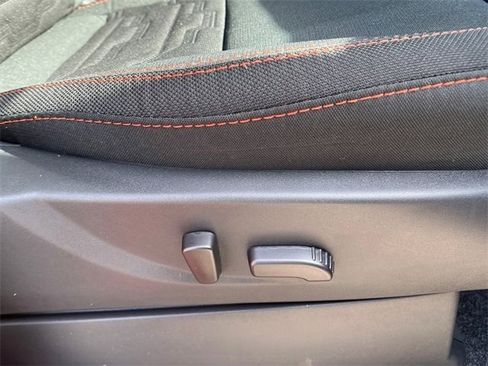 New 2025 Nissan Frontier PRO-4X w/ Pro Convenience Package image 15