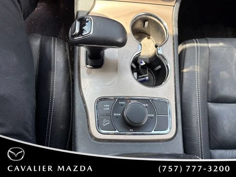 Used 2015 Jeep Grand Cherokee Limited AWD/4WD image 15