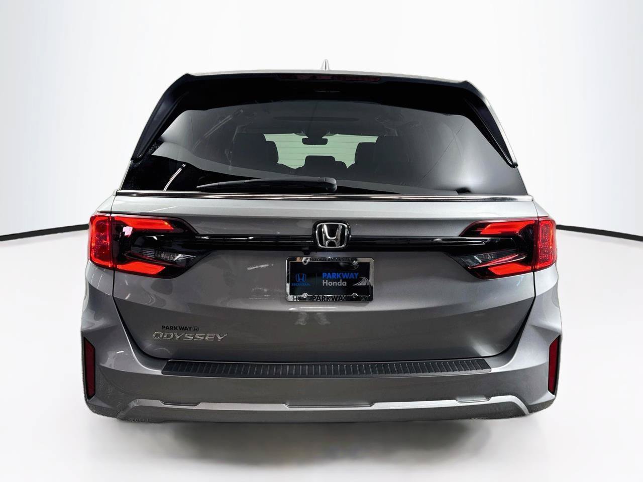 Used 2026 Honda Odyssey EX-L image 9